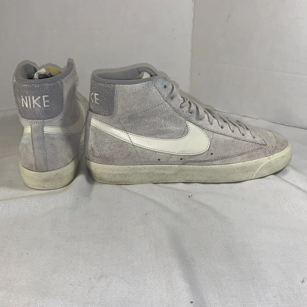 Nike Men's Blazer Mid ‘77 Premium ‘Medium Grey’ Sneakers